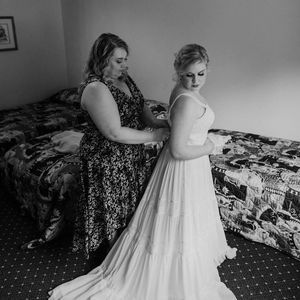 Meet your Posher, Crystal